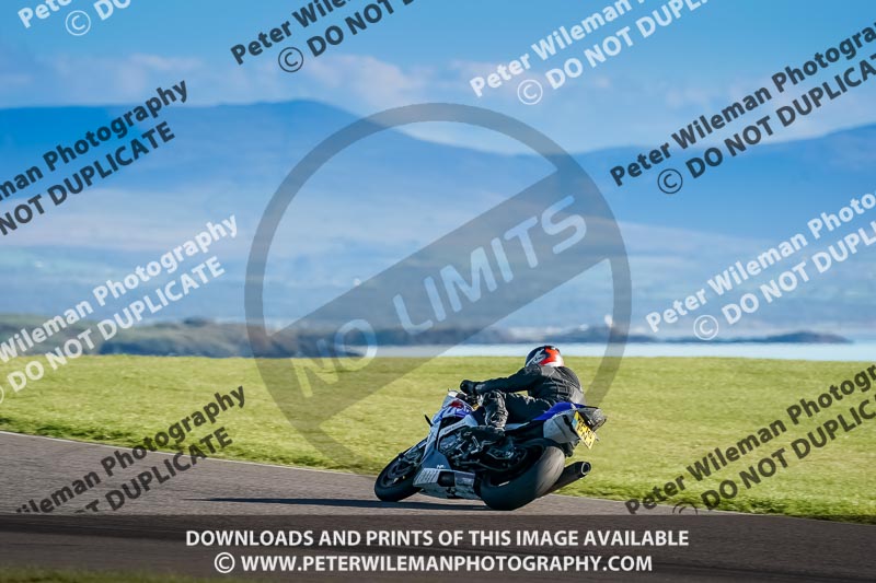 anglesey no limits trackday;anglesey photographs;anglesey trackday photographs;enduro digital images;event digital images;eventdigitalimages;no limits trackdays;peter wileman photography;racing digital images;trac mon;trackday digital images;trackday photos;ty croes